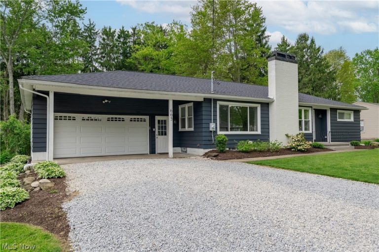 665 Ridgewood Drive, Wooster, OH - Photo 2