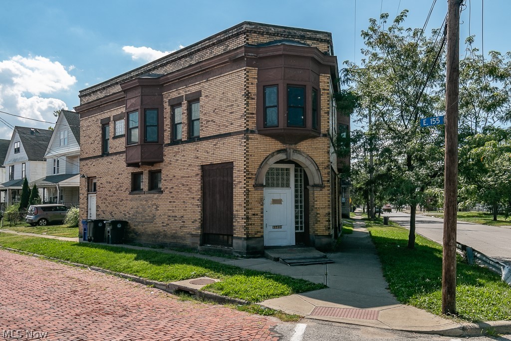 15416 Saranac Road, Cleveland, OH