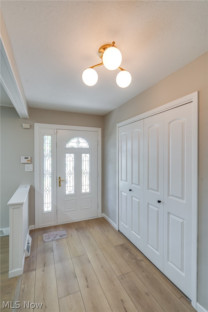 6366 Dunfield Drive, Mayfield Heights, OH - Photo 3