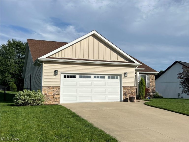 2918 Standish Avenue, Canton, OH - Photo 3