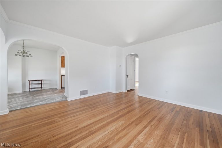 2031 Verde Avenue, Akron, OH - Photo 4