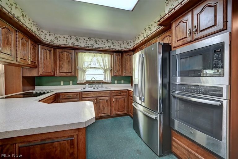 5183 Woodruff Street, Dover, OH - Photo 5