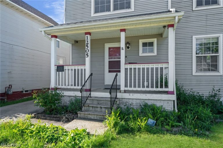 12505 Grimsby Avenue, Cleveland, OH - Photo 3