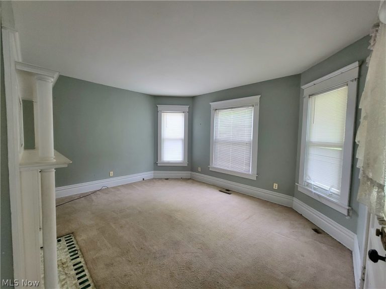 523 8th Street, Marietta, OH - Photo 8
