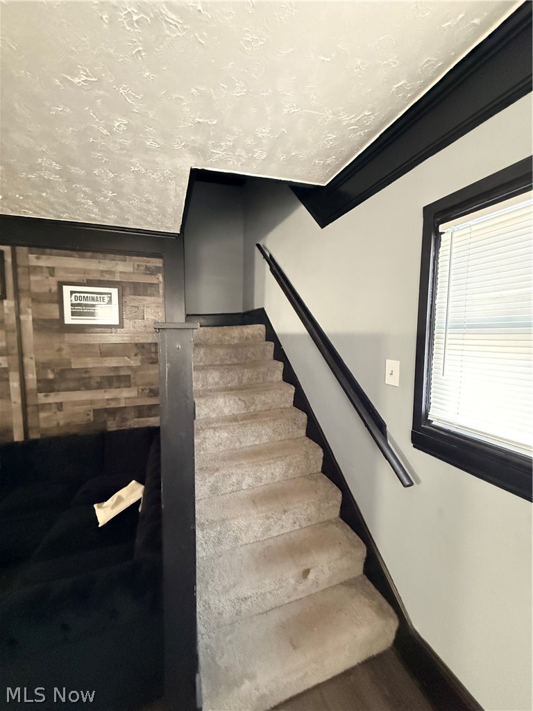 894 Exchange Street, Akron, OH - Photo 6