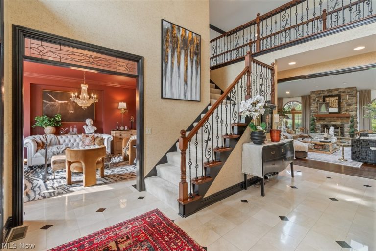 6182 Bertram Avenue, Canton, OH - Photo 4