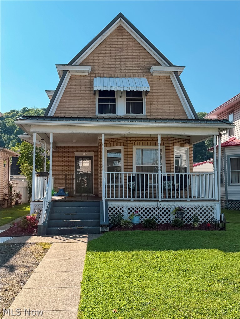 217 Chelsea Street, Sistersville, WV - Photo 2