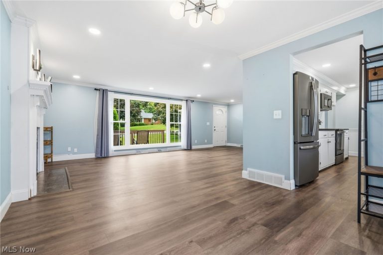 612 Church Street, North Canton, OH - Photo 8