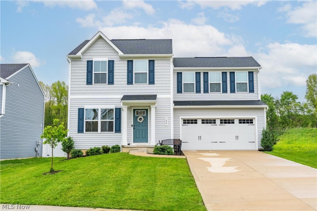 1427 Wood Fern Drive, Akron, OH