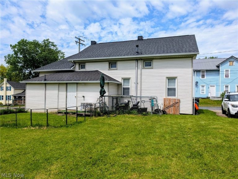 100 W. Erie St., Creston, OH - Photo 4