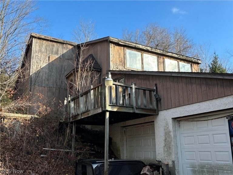 10785 Bell Road, Newbury, OH, 44065