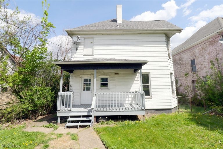 1336 Oregon Avenue, Steubenville, OH - Photo 2