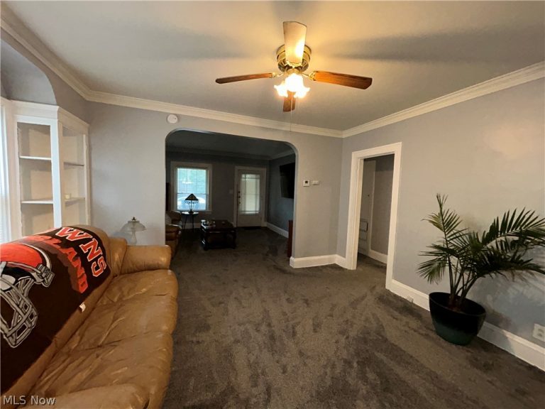 10014 Sladden Avenue, Garfield Heights, OH - Photo 3