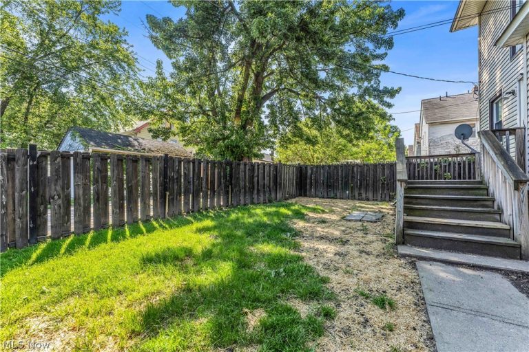 3219 112th Street, Cleveland, OH - Photo 6