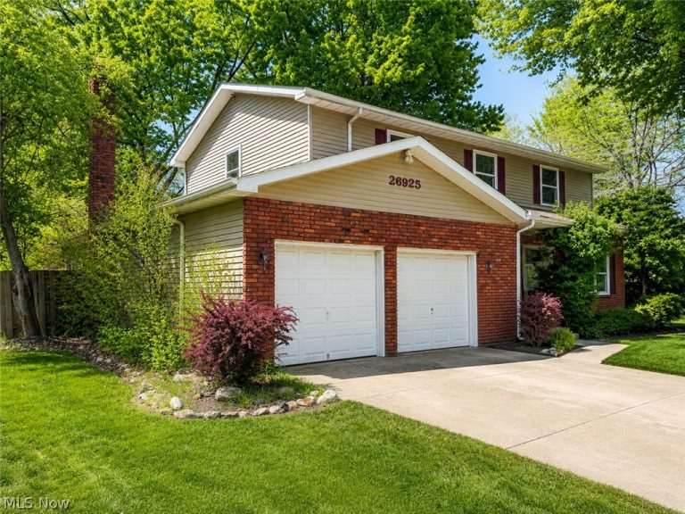 26925 Schubert Drive, Westlake, OH - Photo 2