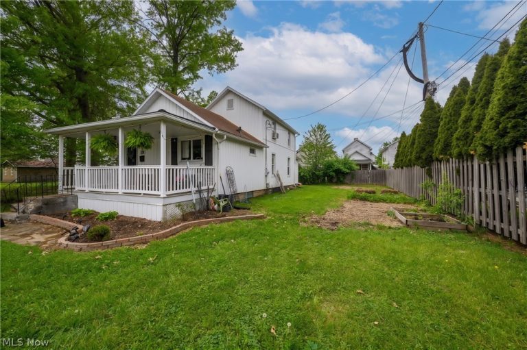 368 4th Drive, New Philadelphia, OH - Photo 4