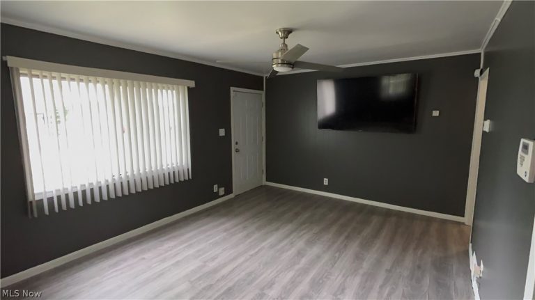 1179 Yukon Avenue, Akron, OH - Photo 8