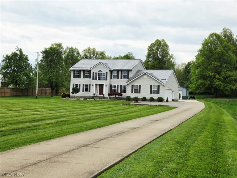 12555 Akron Canfield Road, North Jackson, OH - Photo 2