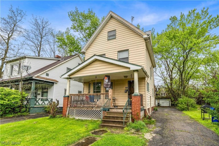 3293 139th Street, Cleveland, OH - Photo 2