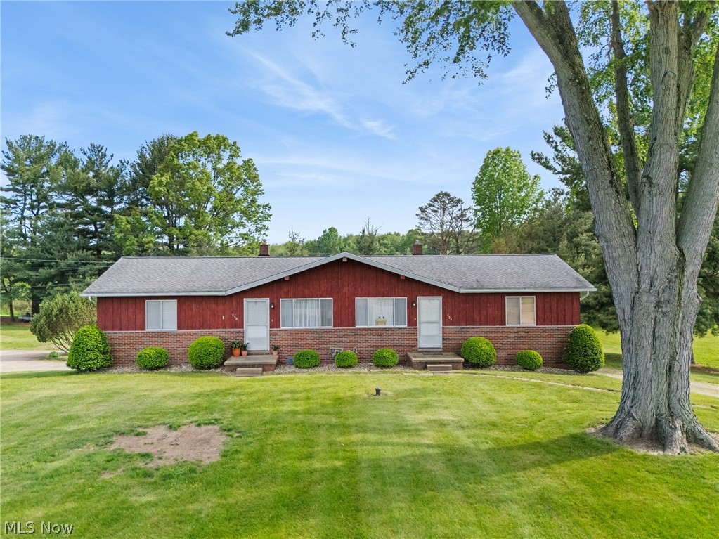 134 Center Road, New Franklin, OH