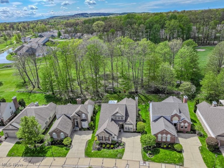7830 Rockdove Lane, Concord Twp, OH - Photo 3