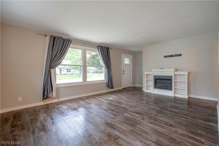 1151 Ruth Avenue, Cuyahoga Falls, OH - Photo 6