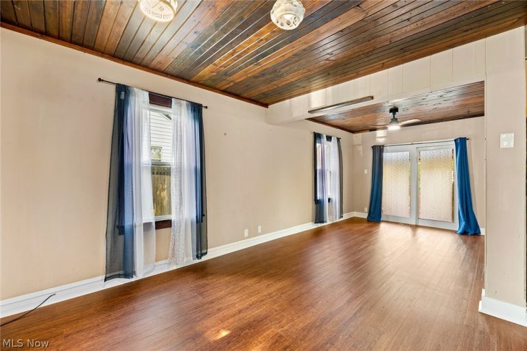 248 Malacca Street, Akron, OH - Photo 8
