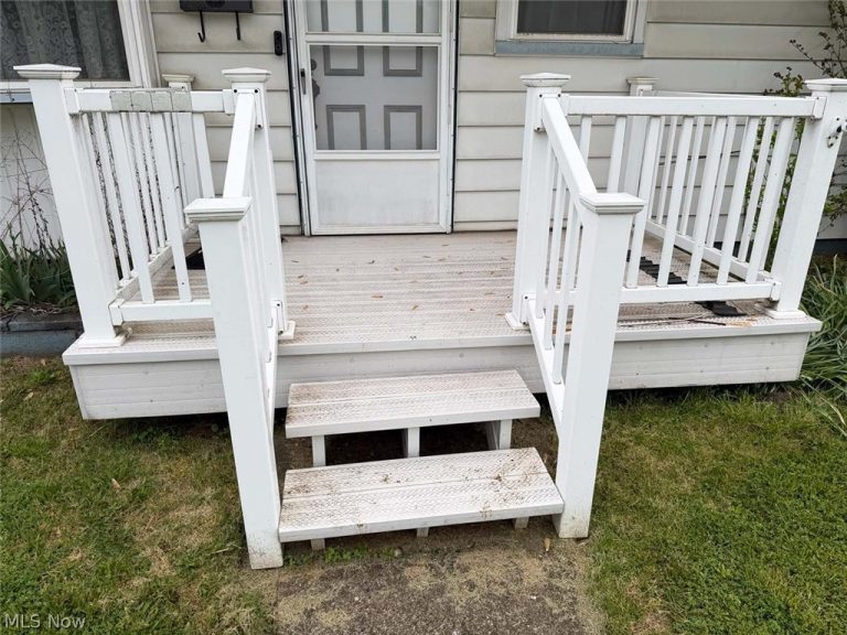 1939 Midway Avenue, Canton, OH - Photo 3