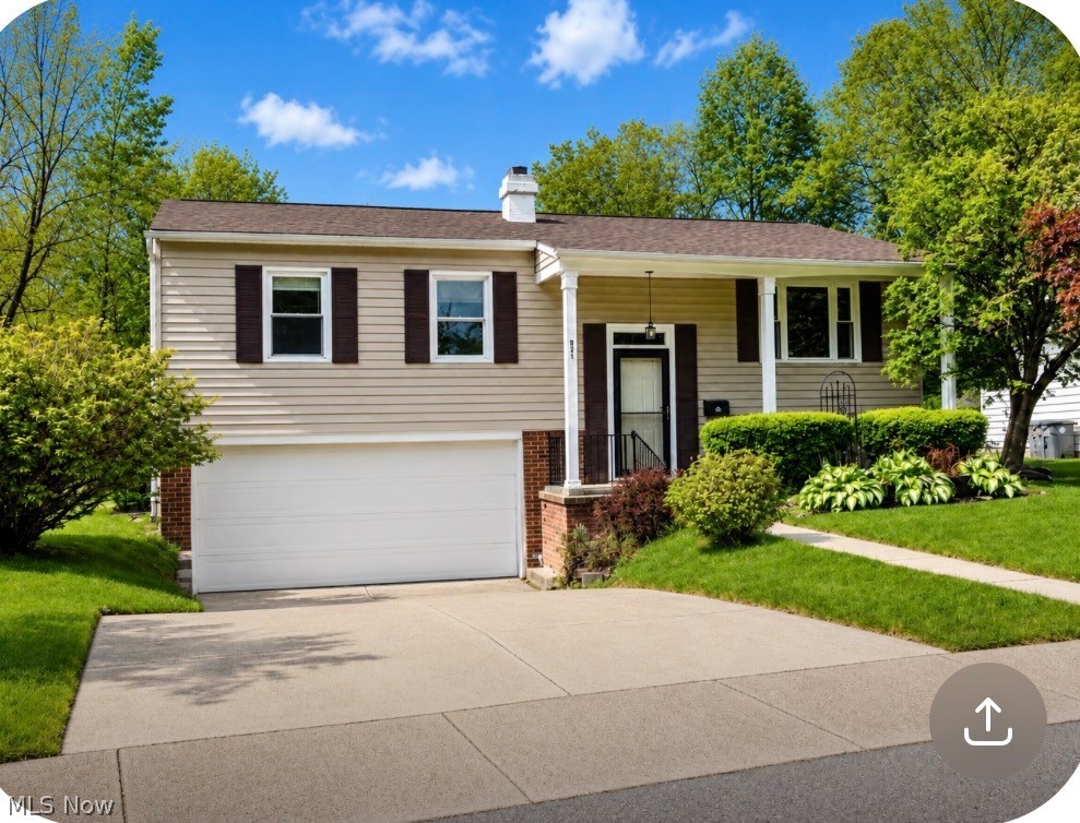 831 Kimberly Circle, Oberlin, OH
