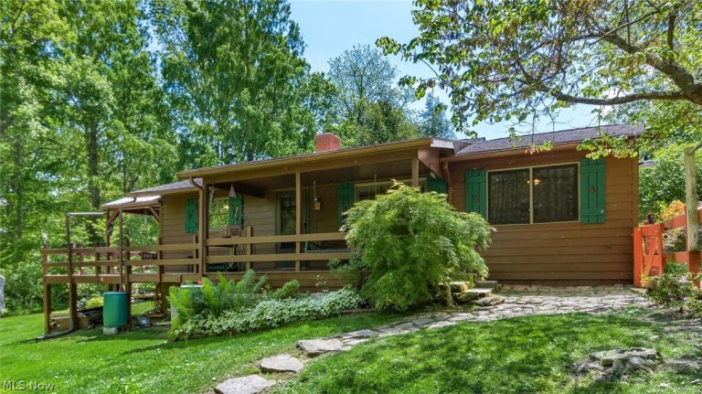 6150 Ballard Road, Nashport, OH, 43830