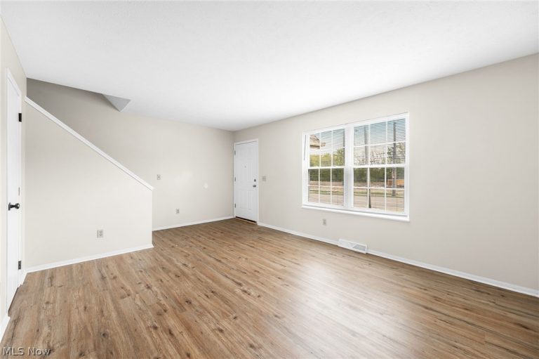 9020 Memphis Avenue, Brooklyn, OH - Photo 4