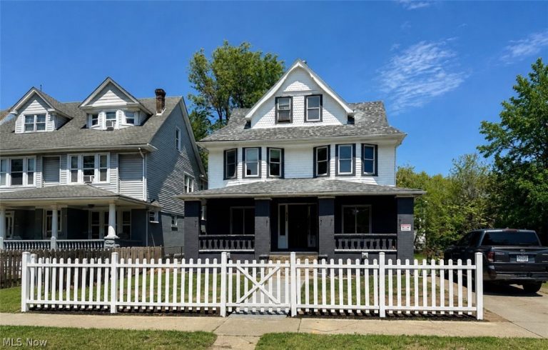 9807 Parkgate Avenue, Cleveland, OH, 44108