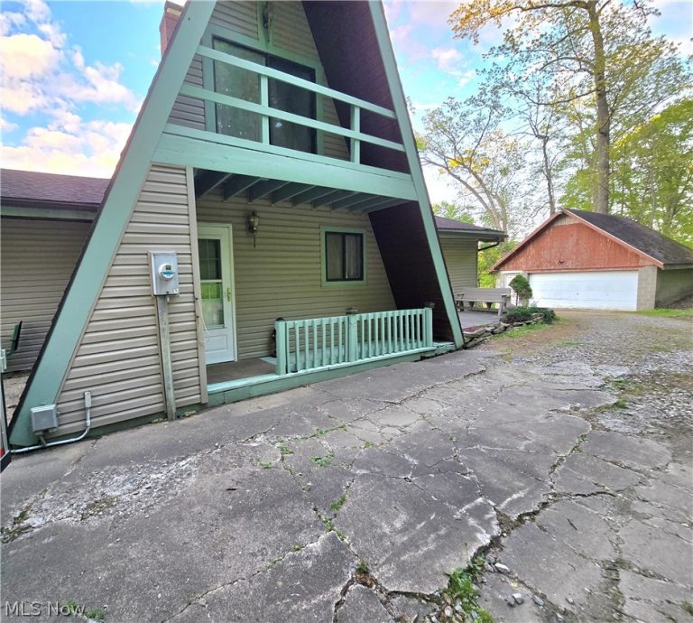 8465 Blackrun Road, Nashport, OH - Photo 2