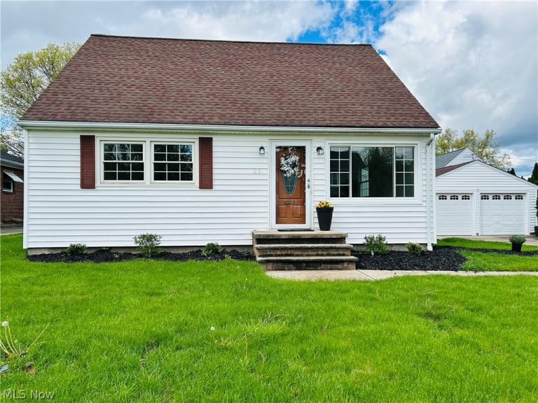 25 Hayes Avenue, Cuyahoga Falls, OH - Photo 2