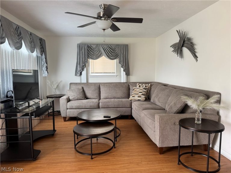 4385 E. 154th Street, Cleveland, OH - Photo 2