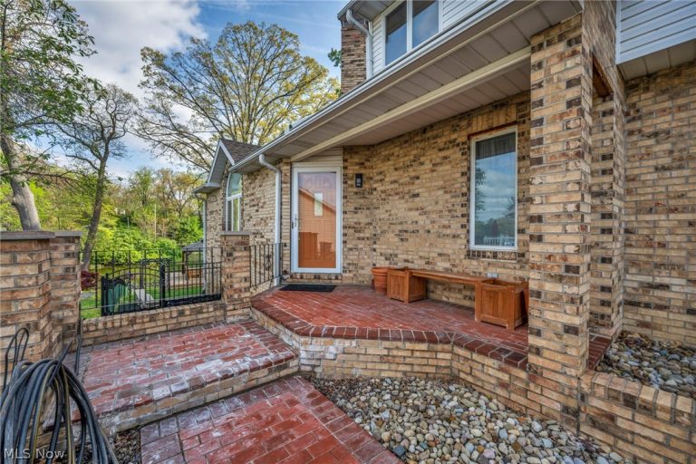 117 Wymore Avenue, Akron, OH - Photo 6