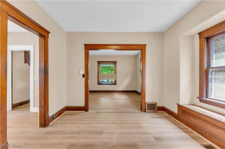 2652 115th Street, Cleveland, OH - Photo 8
