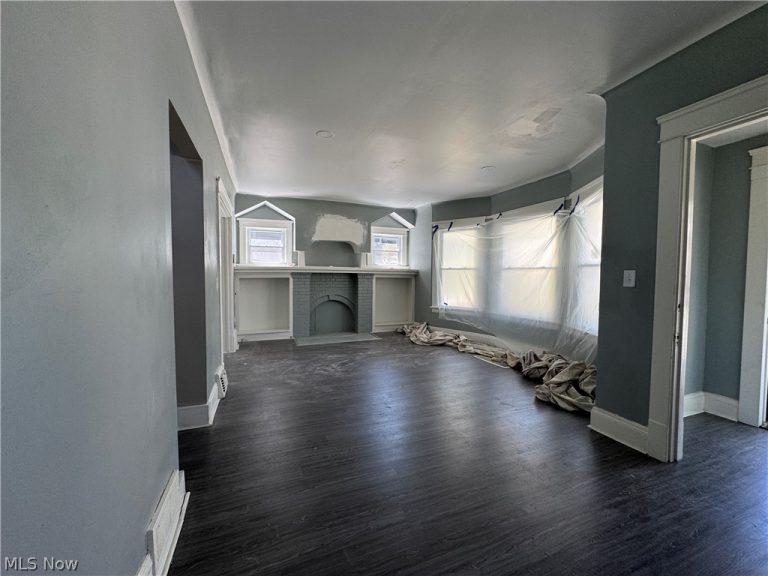 9508 Empire Avenue, Cleveland, OH - Photo 2
