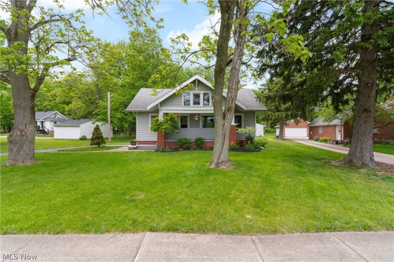25001 Chardon Road, Richmond Heights, OH, 44143