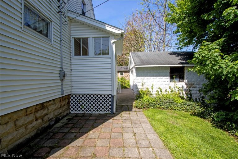 226 Ferrell Avenue, Ashland, OH - Photo 5