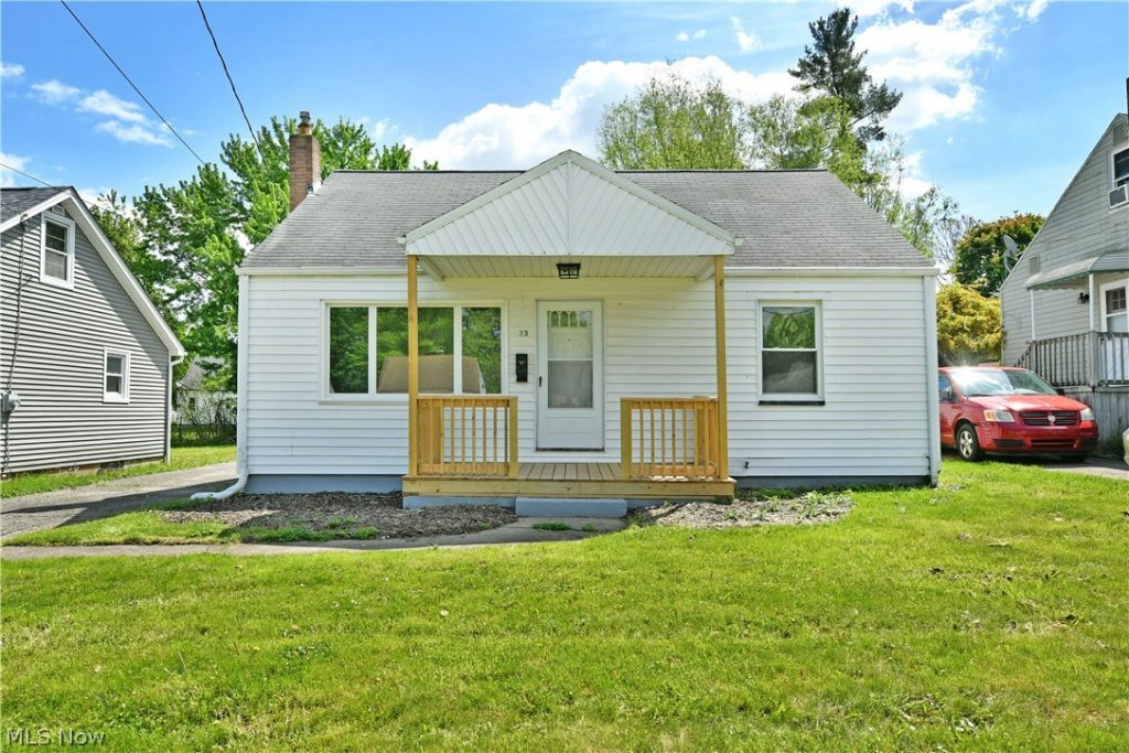 73 Edgehill Avenue, Youngstown, OH