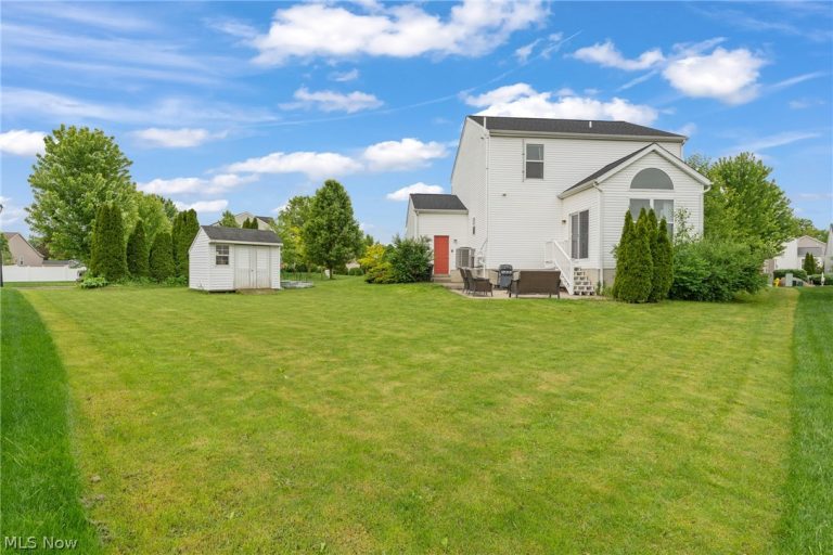 198 Gatwick Grove Circle, Wadsworth, OH - Photo 5