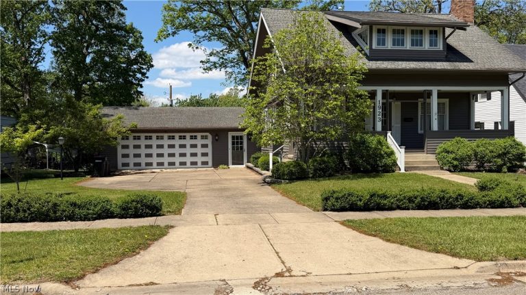 1923 Norwood Boulevard, Zanesville, OH - Photo 3