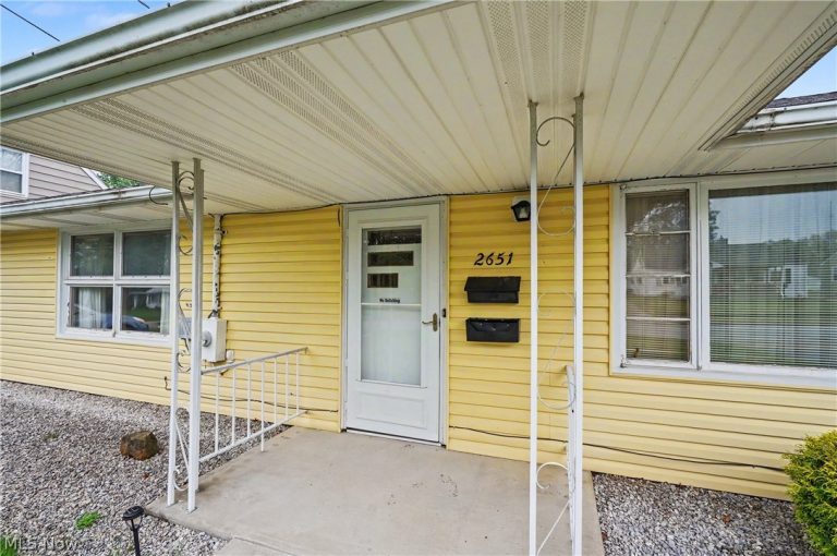 2651 11th Street, Cuyahoga Falls, OH - Photo 5