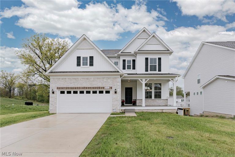 7796 Clydesdale Drive, Mentor, OH - Photo 2