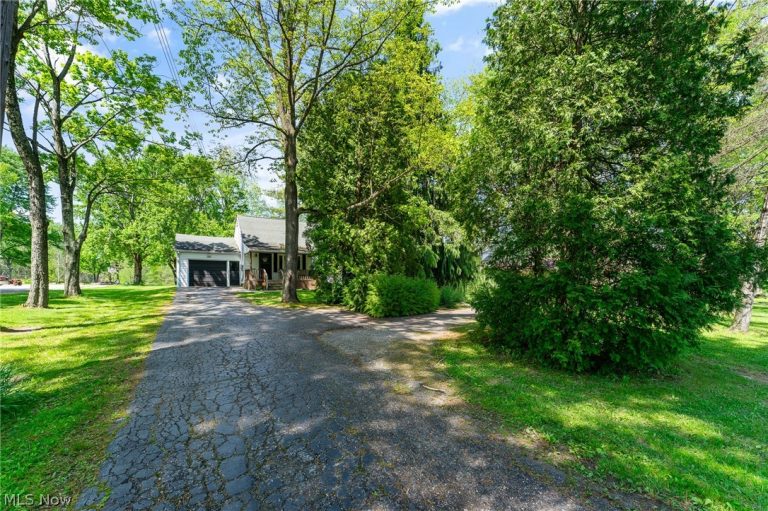 1521 Park Avenue, Niles, OH - Photo 2