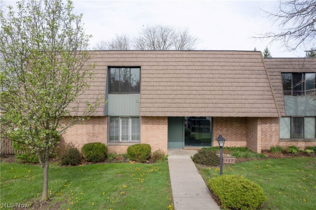469 Streetsboro Street #C, Hudson, OH