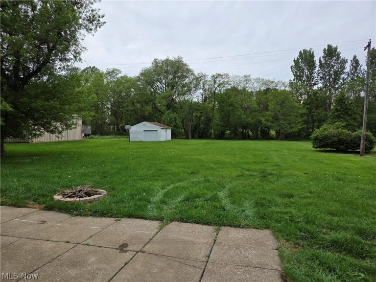 3213 Main Street, Kingsville, OH - Photo 7