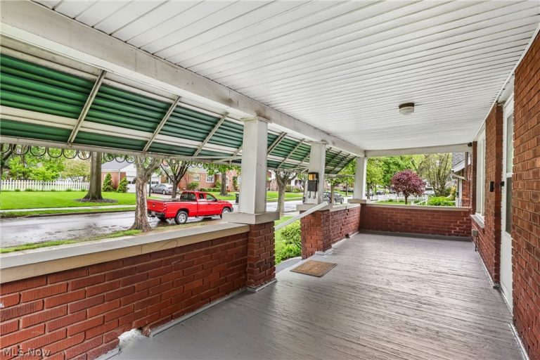 636 Polk Avenue, Akron, OH - Photo 2