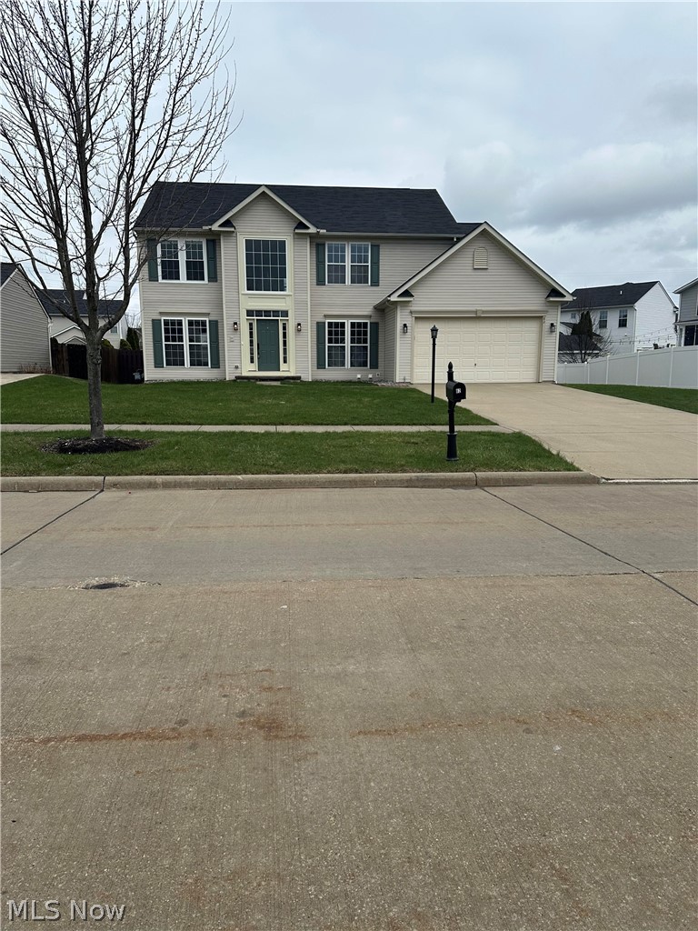 82 Stonesthrow Drive, Berea, OH, 44017